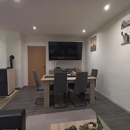 شقة Hukic A2 And A1 فاجانا