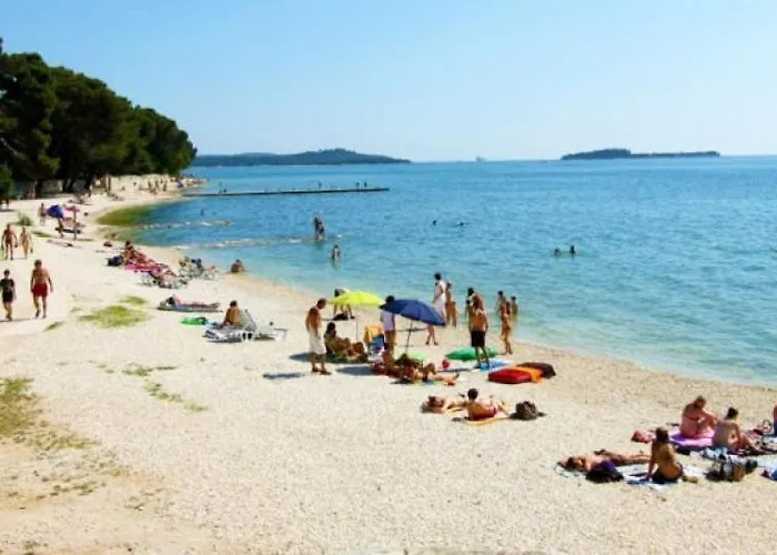 Διαμέρισμα Hukic A2 And A1 Fažana