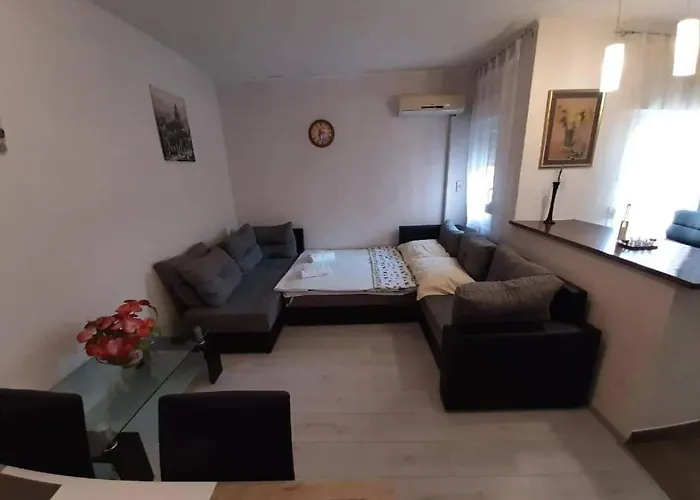 Hukic A2 And A1 * Fažana