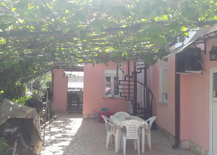 Hukic A2 And A1 Διαμέρισμα *